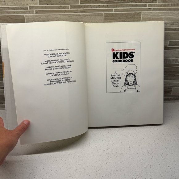 Kids' Cookbook - Picture 4 of 12